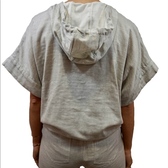 Inclán Studio Button Shortsleeved Sweater - Picture 2 of 2